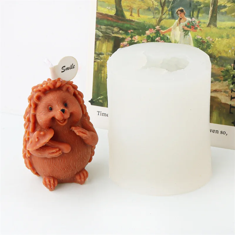 3D Hedgehog Candle Silicone Mold Standing Animal Hedgehog Handmade Scented Candle Gypsum Mould Chocolate Baking Tool Craft Decor