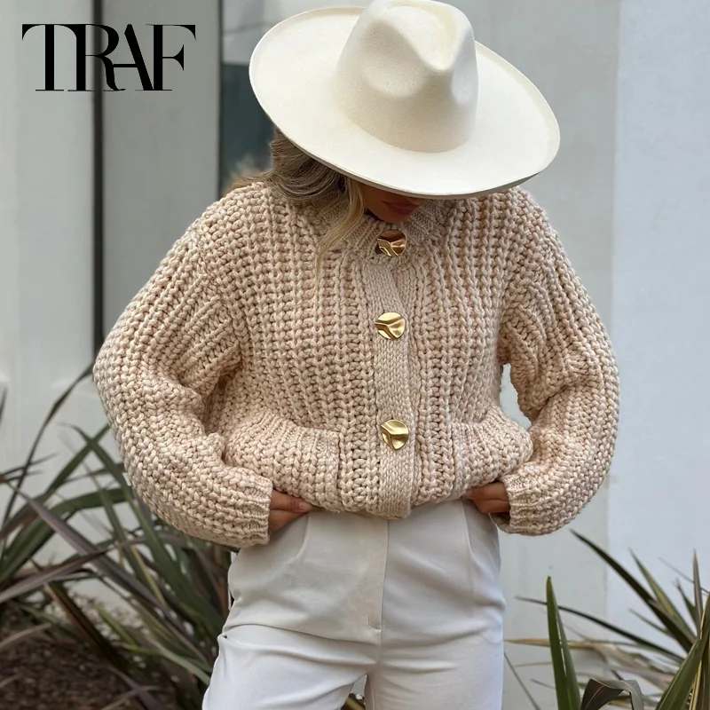 

TRAF Autumn 2024 Women Beige Cropped Cardigans Coat Winter Elegant Knitted Sweater Fashion Casual Long Sleeve Short Outerwears