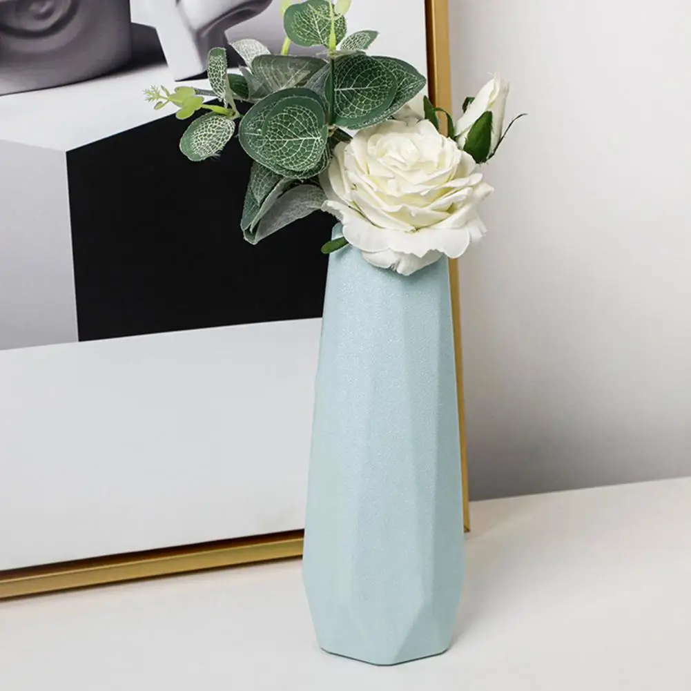 

Bedroom Decoration Vase Modern Nordic Style Plastic Vase Rhombus Appearance Room Decor Origami Flower Pot for Home Decoration