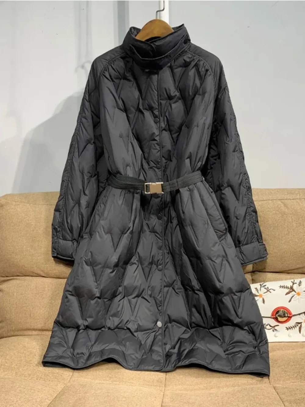 2025 جديد الشتاء المرأة سترة طويلة الأبيض بطة أسفل سترة الإناث الدافئة حزام قابل للضبط عادية الكاكي الأسود البخاخ معاطف #3