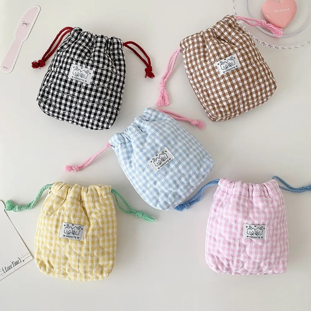 New Plaid Drawstring Makeup Bag Quilted Fabric Cute Style Cosmetic Pouch Love Heart Label Cable Organizer Bag For Girls