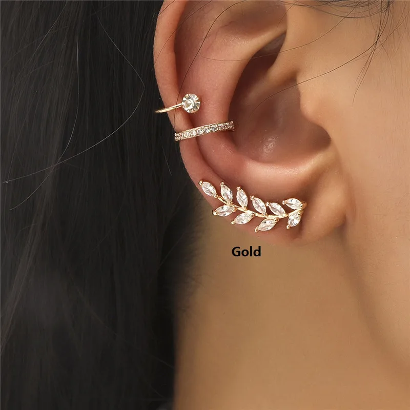 Exquisite Rhinestone Leaf Clips Earrings for Women Fashion Climbers No Piercing Fake Cartilage Earring Accessories New Year Gift