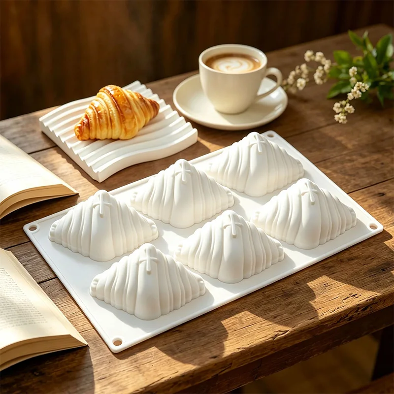 6-Cell Croissant Design Food Grade Silicone Chocolate Cake Mold Mousse Cake Mould DIY Soap Mold Kitchen Dessert Bakeware