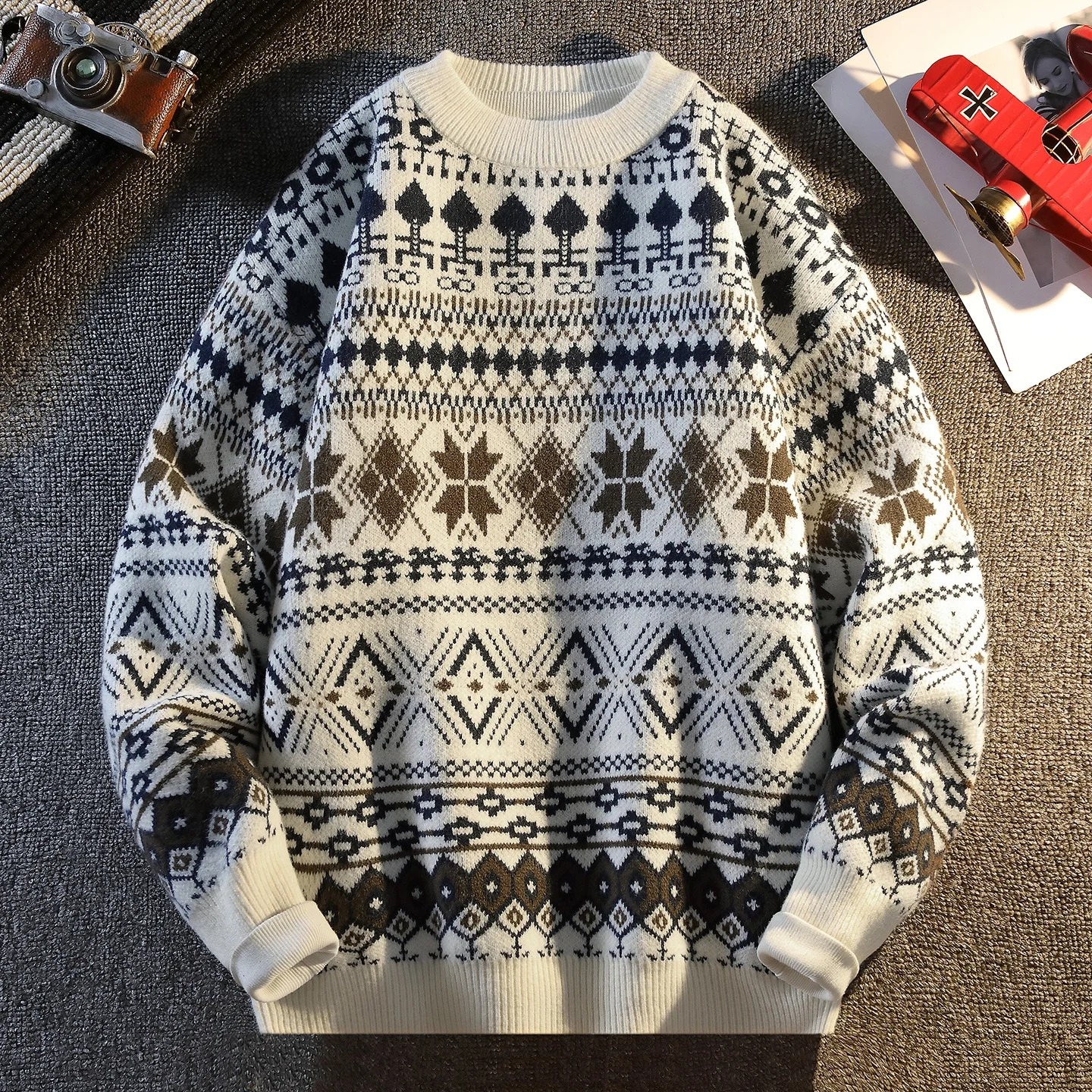 Sweater Rajut Kerah Bulat Tebal Berkualitas Tinggi Tren Mode Musim Gugur/Dingin 2025 untuk Remaja