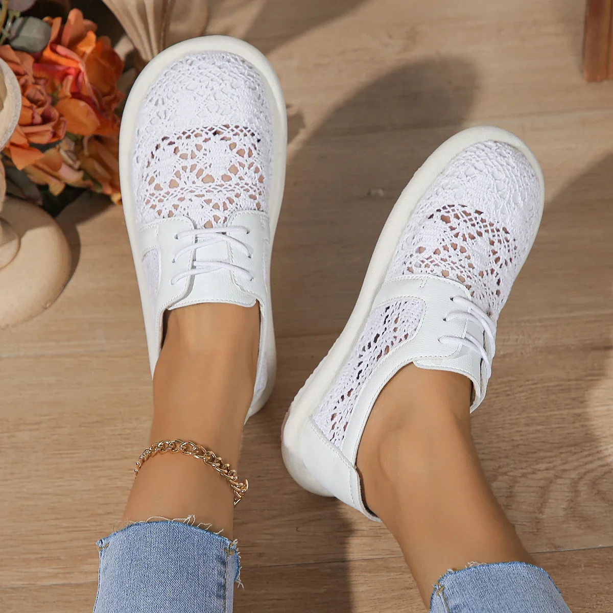 Women Sandals Shoes 2024 New Summer Women Luxury Sandals Designers Shoes Leather Breathable Platform Shoes Casual Ladies Sandals