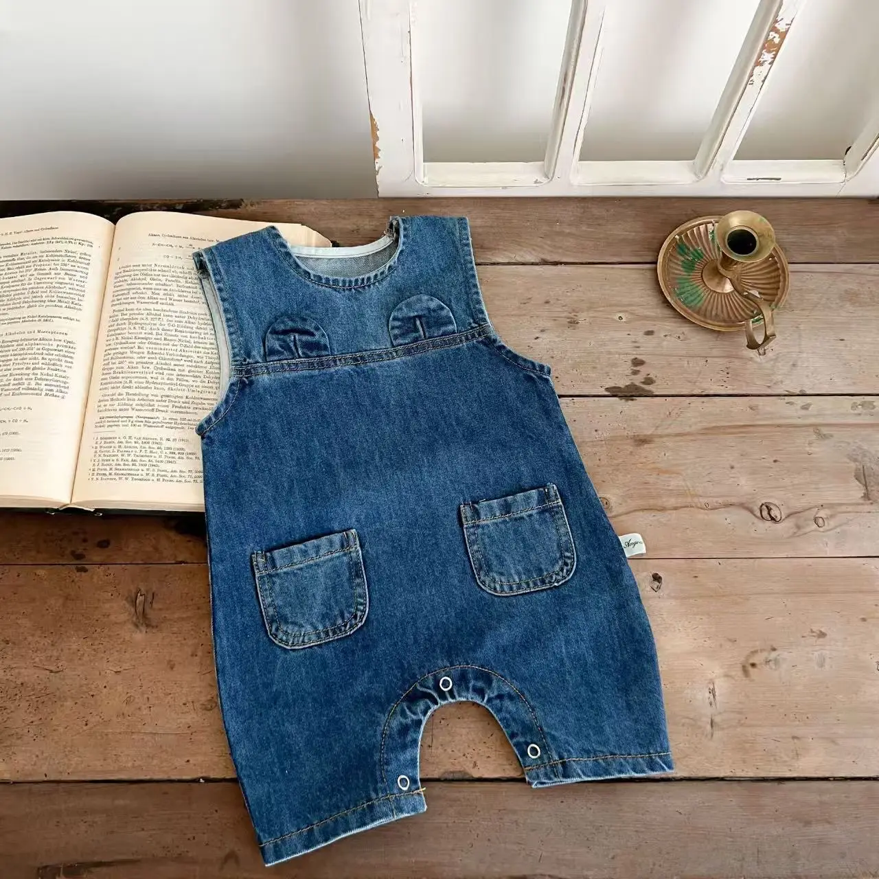 Koreanische Version des Niedlichen Baby-Jeans-Krabbelanzugs für Jungen und Mädchen, Sommer-Frühling Einteiler-Kleid