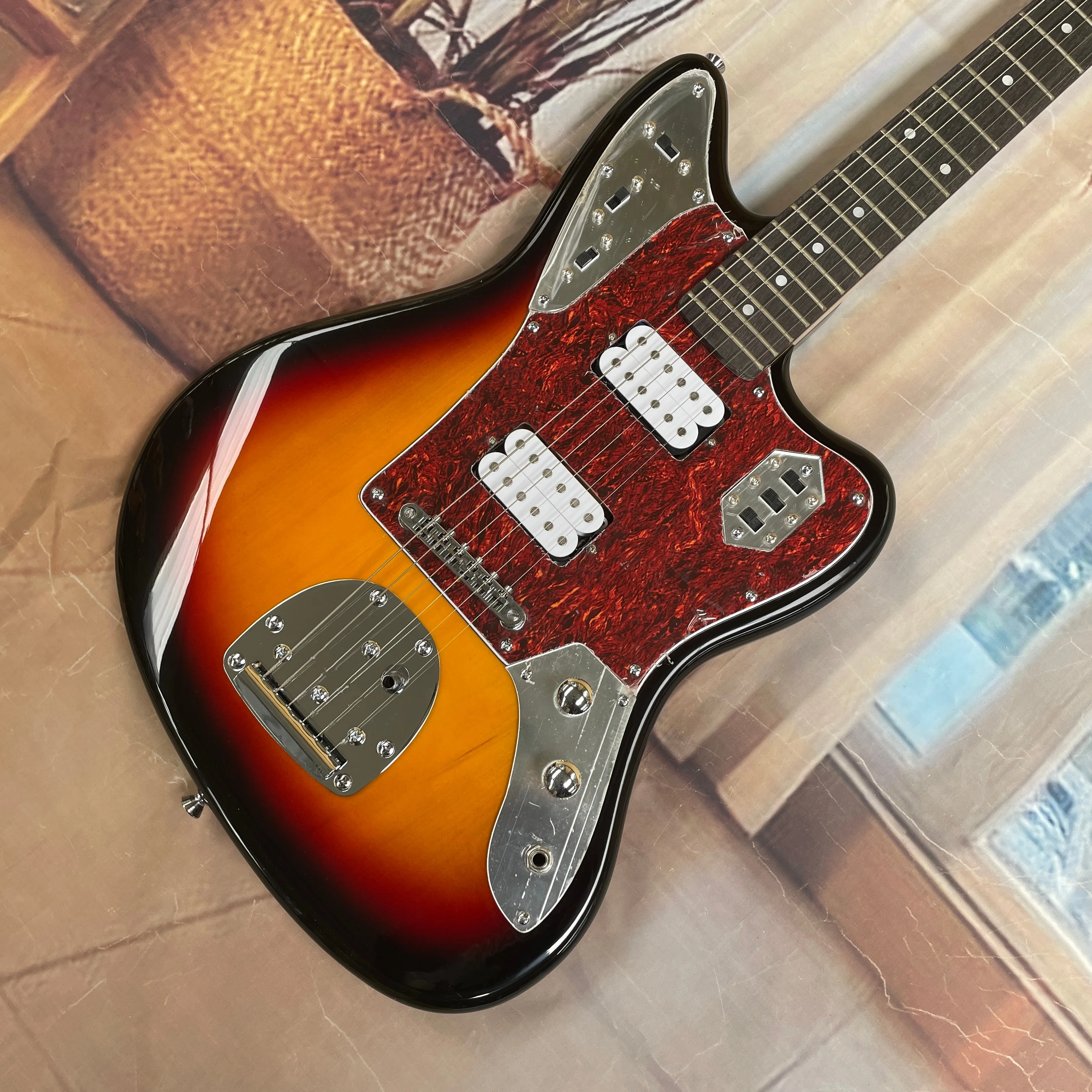 

Classic sunset model electric guitar, with vintage pickguard and independent control circuit guitars, a vintage rock guitarra