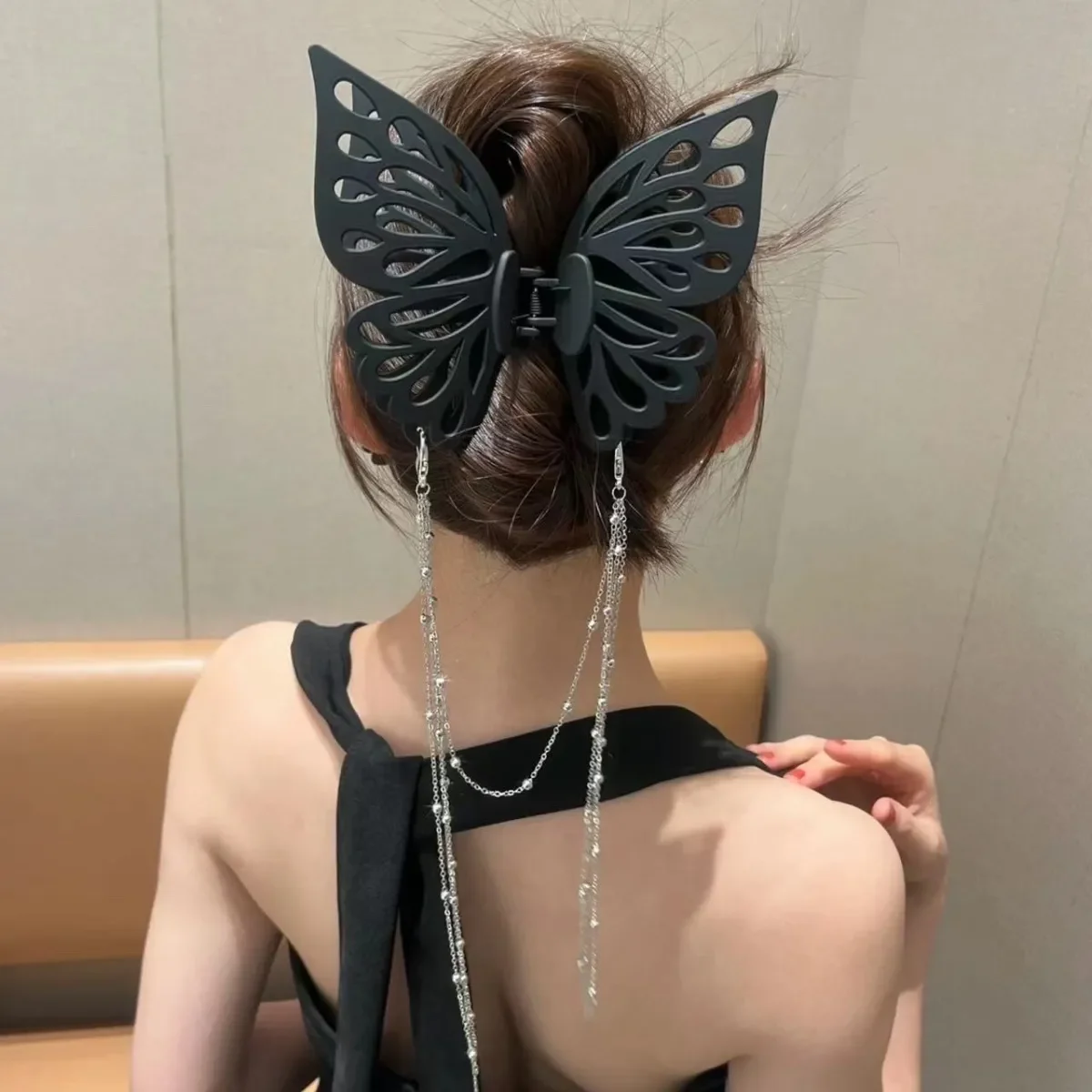 Ladies Elegant Fashion Black Butterfly Tassel  Party Hair Clip for Women Hair Claws Hollow Out Hair Claws New Headwear