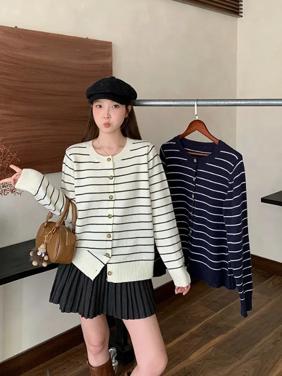 

plus Size Women's Lazy Sle Casual round Ne Striped Knitwear Coat Autumn New Slimming Versatile Long Sve Button up Top