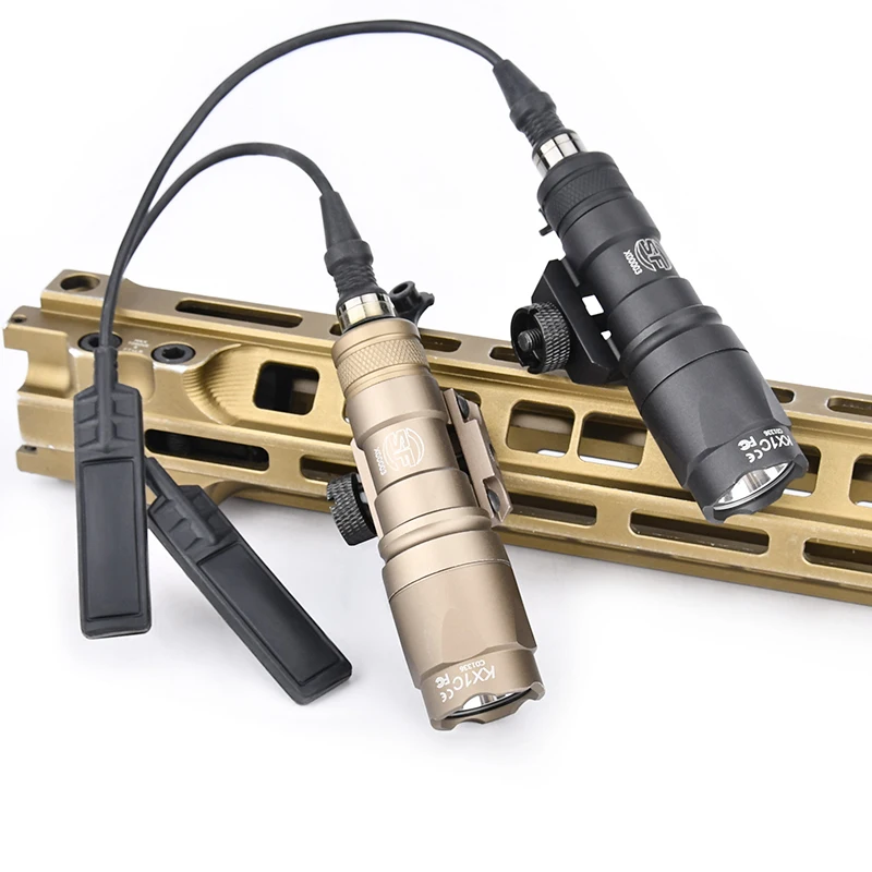 

WADSN Tactical SF M300 M300A Flashlight 510 Lumens Surefir Scout Light Airsoft Hunting Weapon1 Lamp Fit 20mm Picatinny Rail