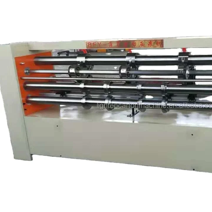 Corrugated carton board thin blade slitting scoring machine for cardboard cutting