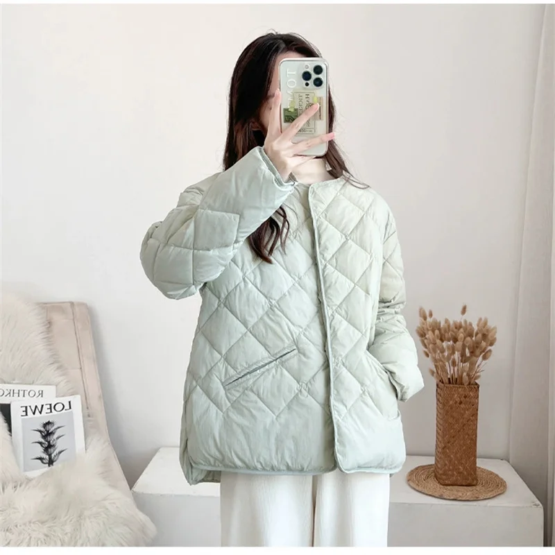 

Модное легкое стеганое пальто для женщин, новинка 2025 года, стильная свободная стеганая куртка Argyle, однотонная свободная короткая парка