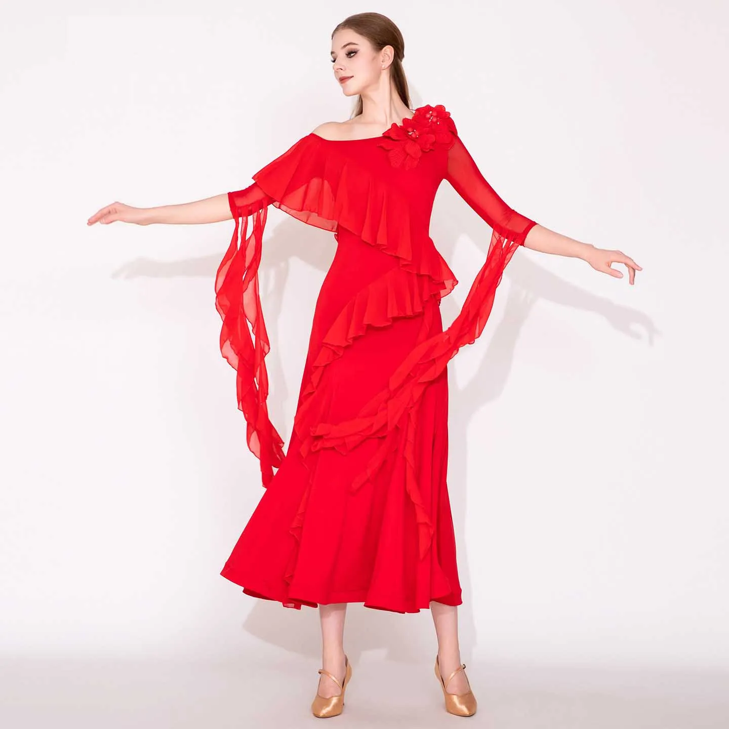 女性社交ダンスドレスフラワースペインダンス衣装フラメンコワルツドレスフローティングスリーブ流れるようなエレガントなプロムパーティードレス