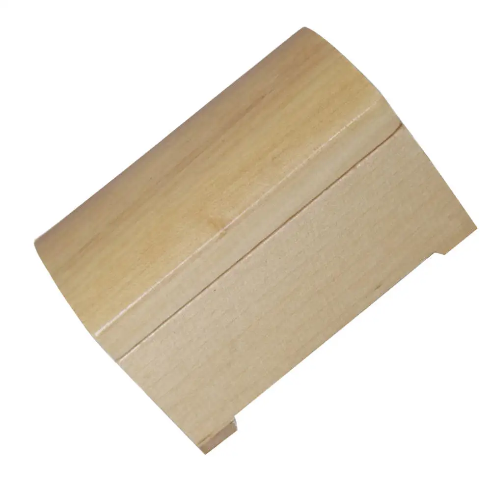 

Деревянный миниатюрный сундук с сокровищами в масштабе 1:12, украшение для миниатюрного дома, изысканное исполнение, реалистичные пропорции, высокая прочность.