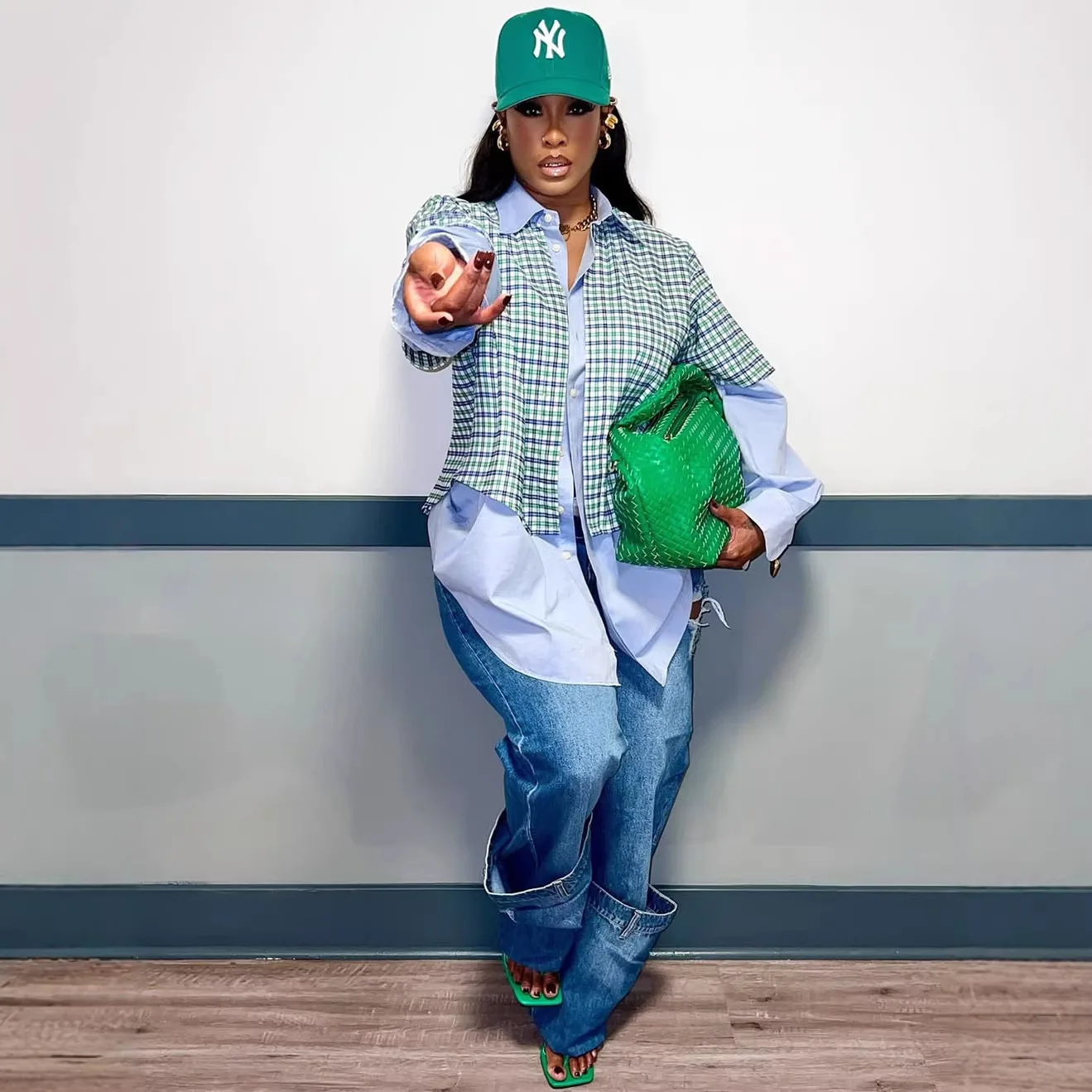 

Jeans Women Hole Straight Pants Vintage Distressed High Waist Washed Female Ripped Denims Floor Length Streetwear Trousers 2026