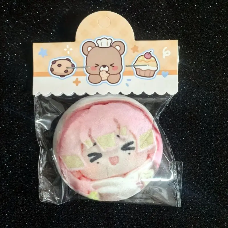 Demon Slayer Cartoon niedliche, bezaubernde Merchandise-Abzeichen, Plüsch-Pins, Schmetterling Shinobu, Muzan, Ichiro, Giyu, Tanjiro Brustpins – Detail 14