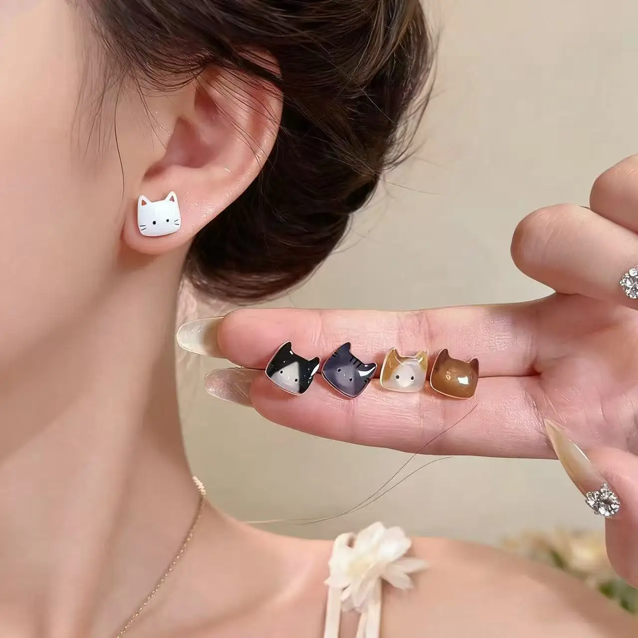 6Pcs/Set Exquisite Cute Cat Stud Earring for Women Sweet Girls Resin Small Earrings Set Korean Fashion Jewelry Accessories Gifts