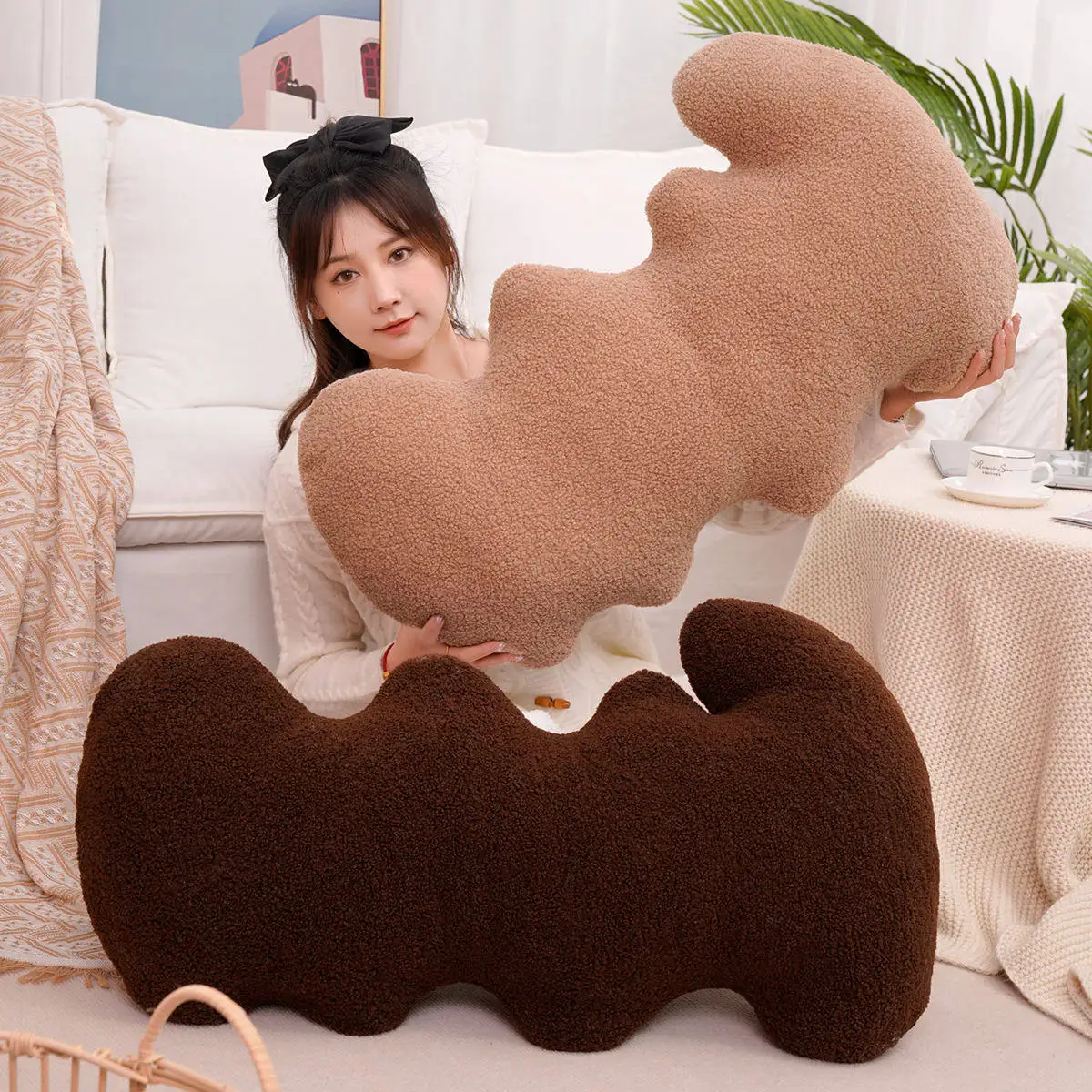 Bubble Kiss Cartoon Wave Long Pillow for Sofa Plush Toys Home Living Room Decor Wool Seat Cushion Office Siesta Fluffy Cushion