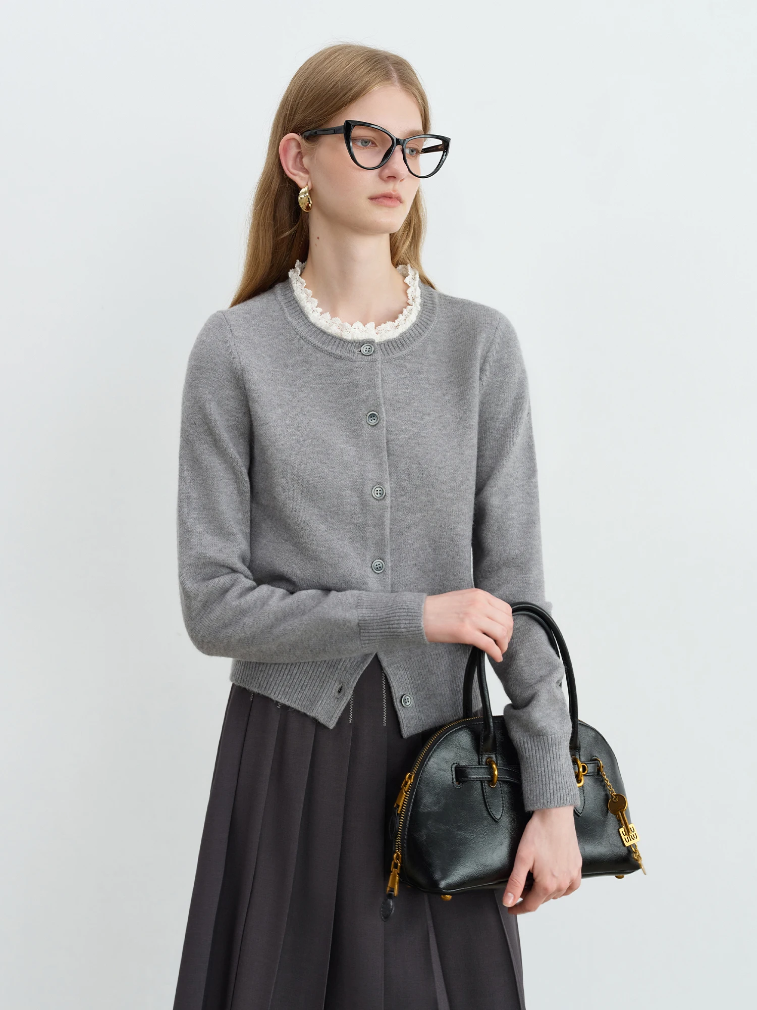 ZIQIAO Autumn 2025 Women's Retro Lace Trim Cardigan - Sweet Style Round Neck Knit Top Vintage Inspired Design Casual Layering - Image 4