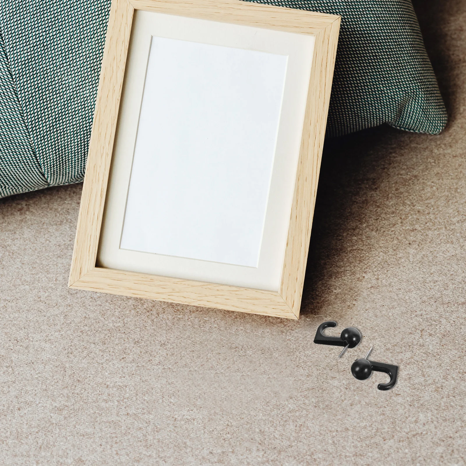 

50pcs Metal Hooks Heavy Duty Push Pins Colored Peg Board Hanging Tacks Wall Thumb Tacks Functional Practical Design