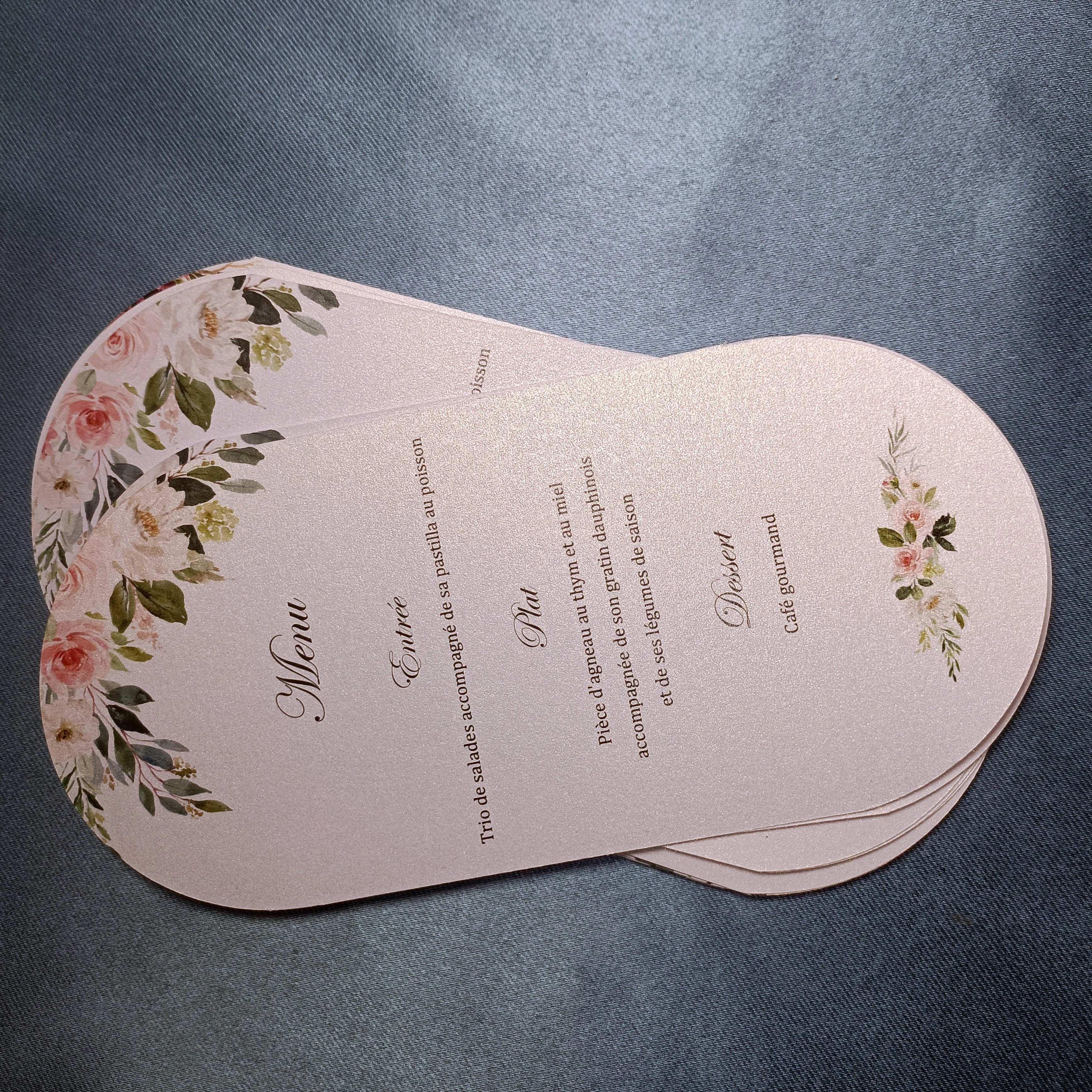 Arc-shaped card customization menu card for Wedding Menu Customized Wedding Party Menu rose flower Design 50pcs a lot