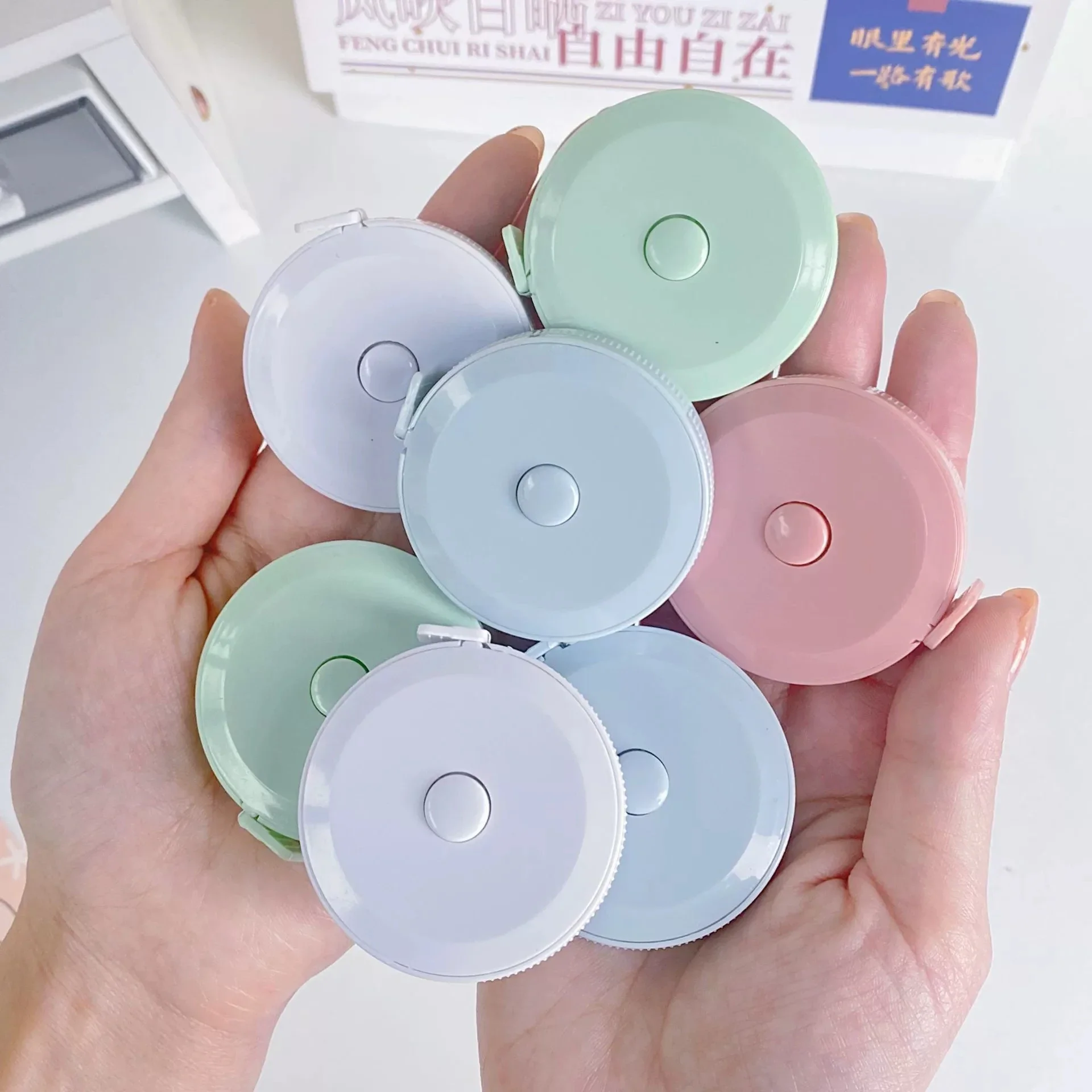 Retractable Soft Tape Measure 1‑Pack Double Scale Ruler, Portable for Sewing Fabric  Weight Loss Fitness Measurement Tools