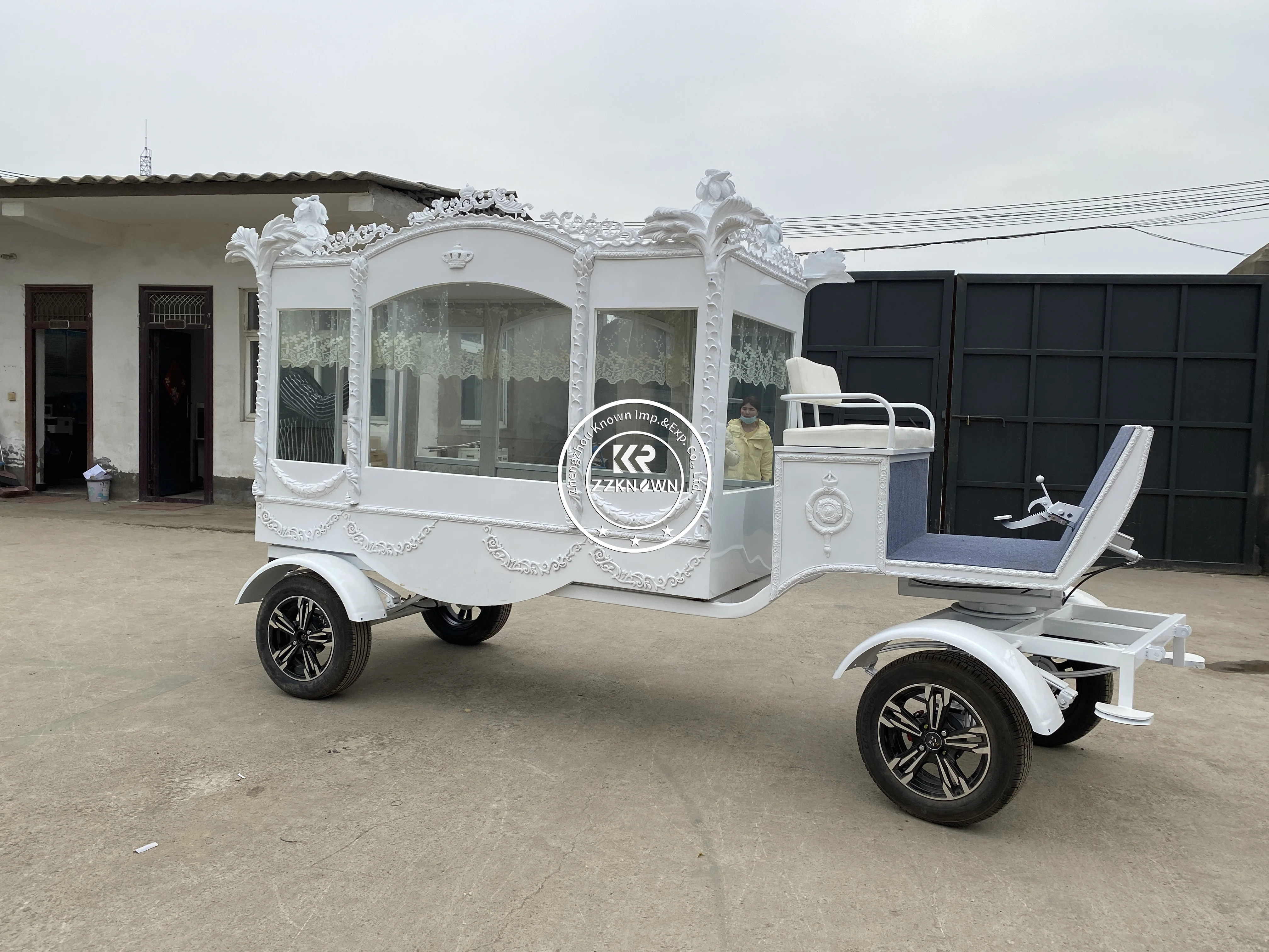 Antique Electric Horse Drawn Carriage Hearse  Electric Funeral Car For Sale Funeral Supplier Funeral Hearse