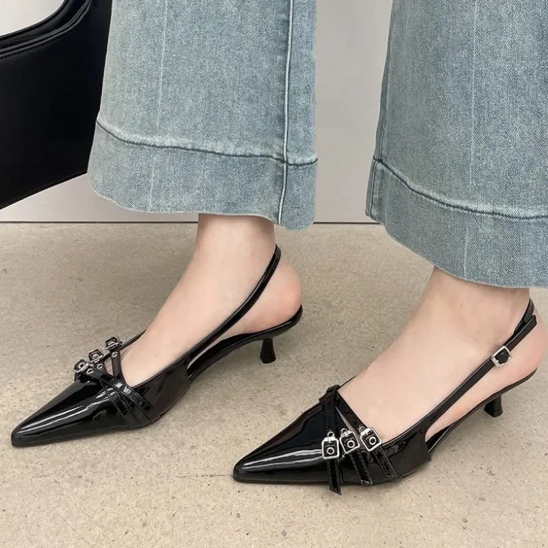 Pointed Toe Women Sandals 2024 New Arrivals Fashion Elastic Band Party Dress Shoes Woman Thin Mid Heels Red Black Silver Fashion