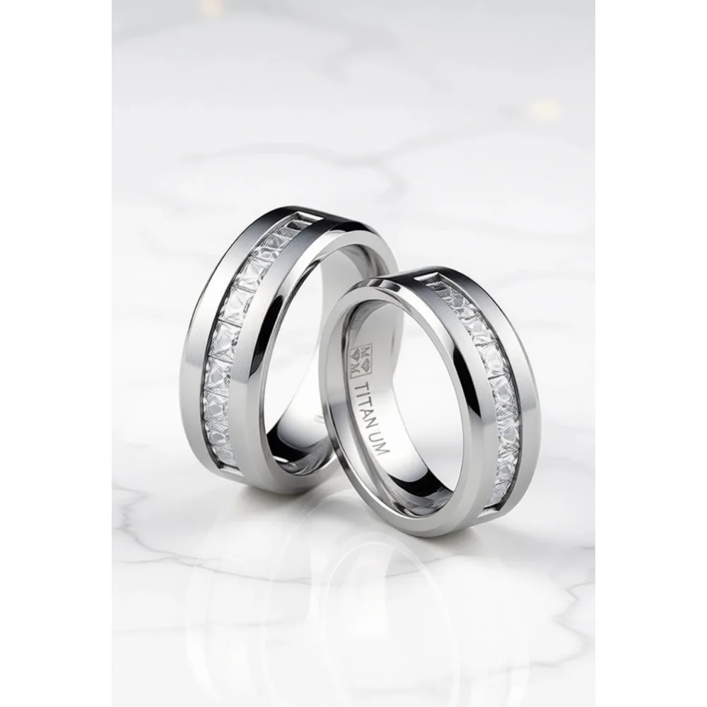 

Титановое мужское обручальное кольцо 9 пробы с огранкой Princess Cut, 8 мм