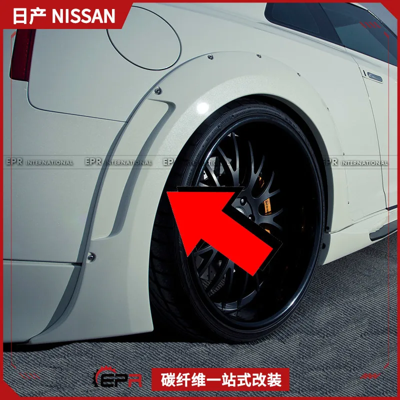 

Suitable for Nissan GTR R35 carbon fiber personalized modification WALD rear eyebrow, protective widening rear eyebrow surround