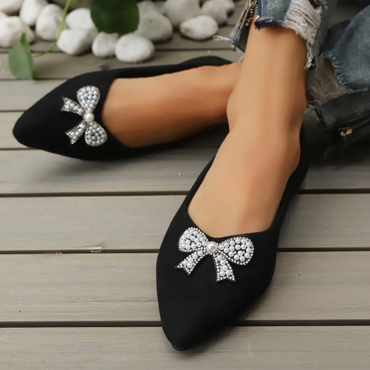 المرأة موضة اللؤلؤ ربطة ديكور كعب مسطح حذاء كاجوال المرأة الراحة لينة وحيد الشقق امرأة الانزلاق على كعب مسطح أحذية مشي