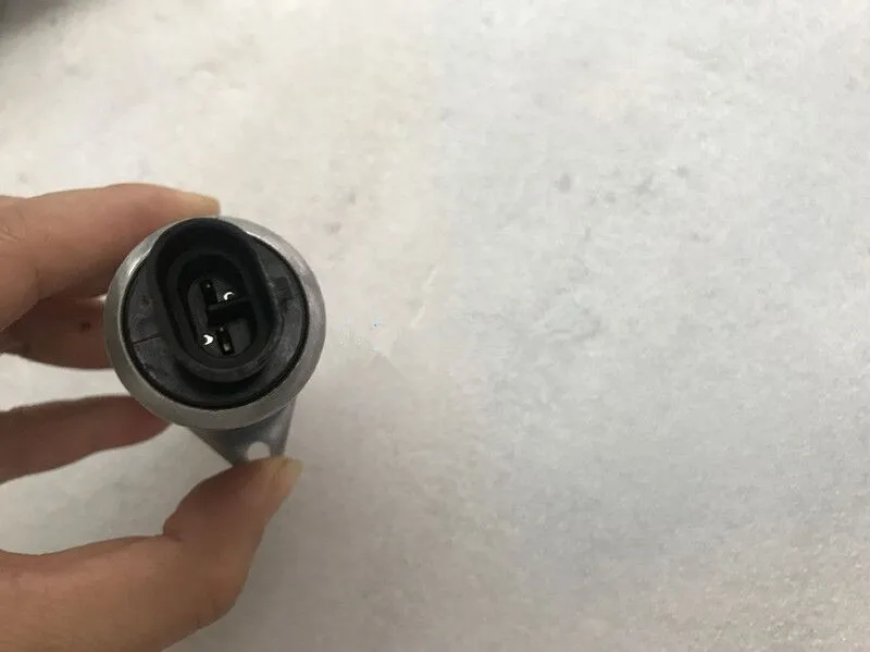 

QR512E-1707023 ELECTROMAGNETIC VALVE-SPEED SELECTOR for CHERY A1 X1 M1 QQ TIGGO SQR372 472 engine