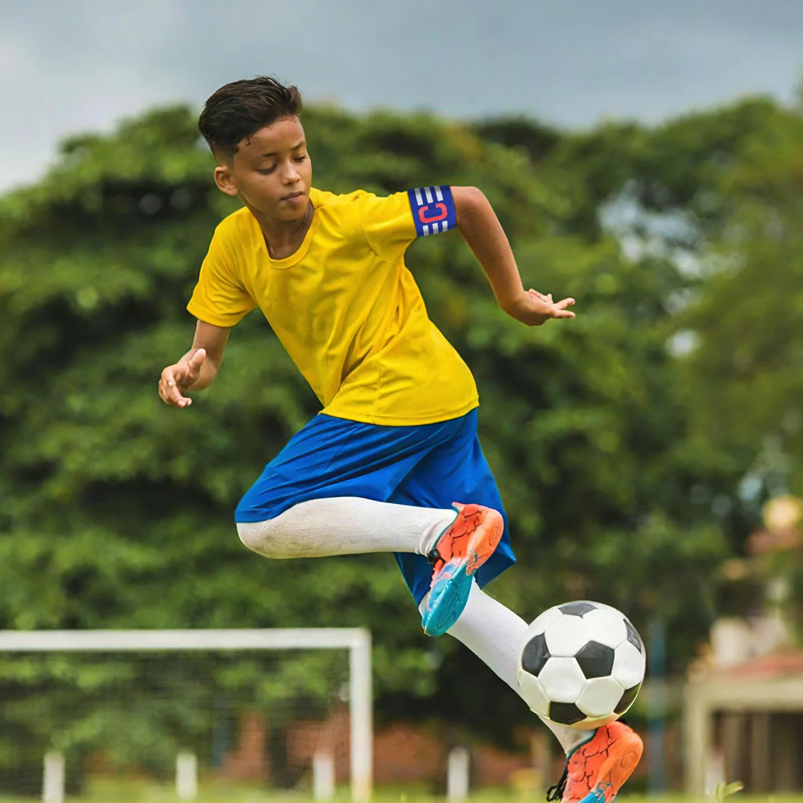 

2 pcs Soccer Captain Armband Adult Stretchy Adjustable Hook Loop Closure Breathable Durable Outdoor Sports Leader Band For