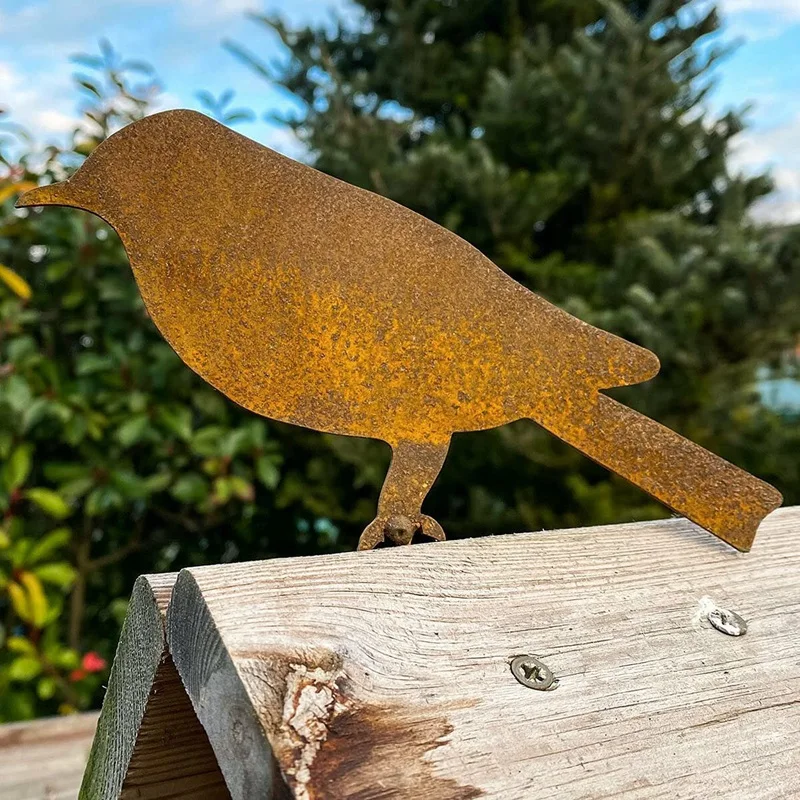 Patina Birds With Screw For Screwing In Wood, 4 Rusty Birds, Metal Rust Garden Decoration Birds Figure, Rust Decoration