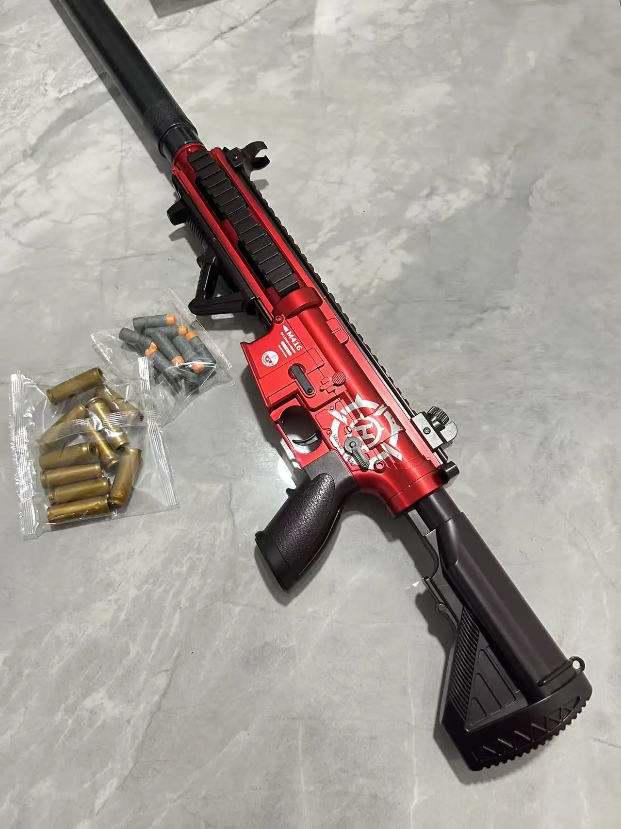 おもちゃのライフルM416トイガンソフト弾丸シェル排出電動手動ダブルクリップ大人男の子ゲームボーイズギフトトイガン