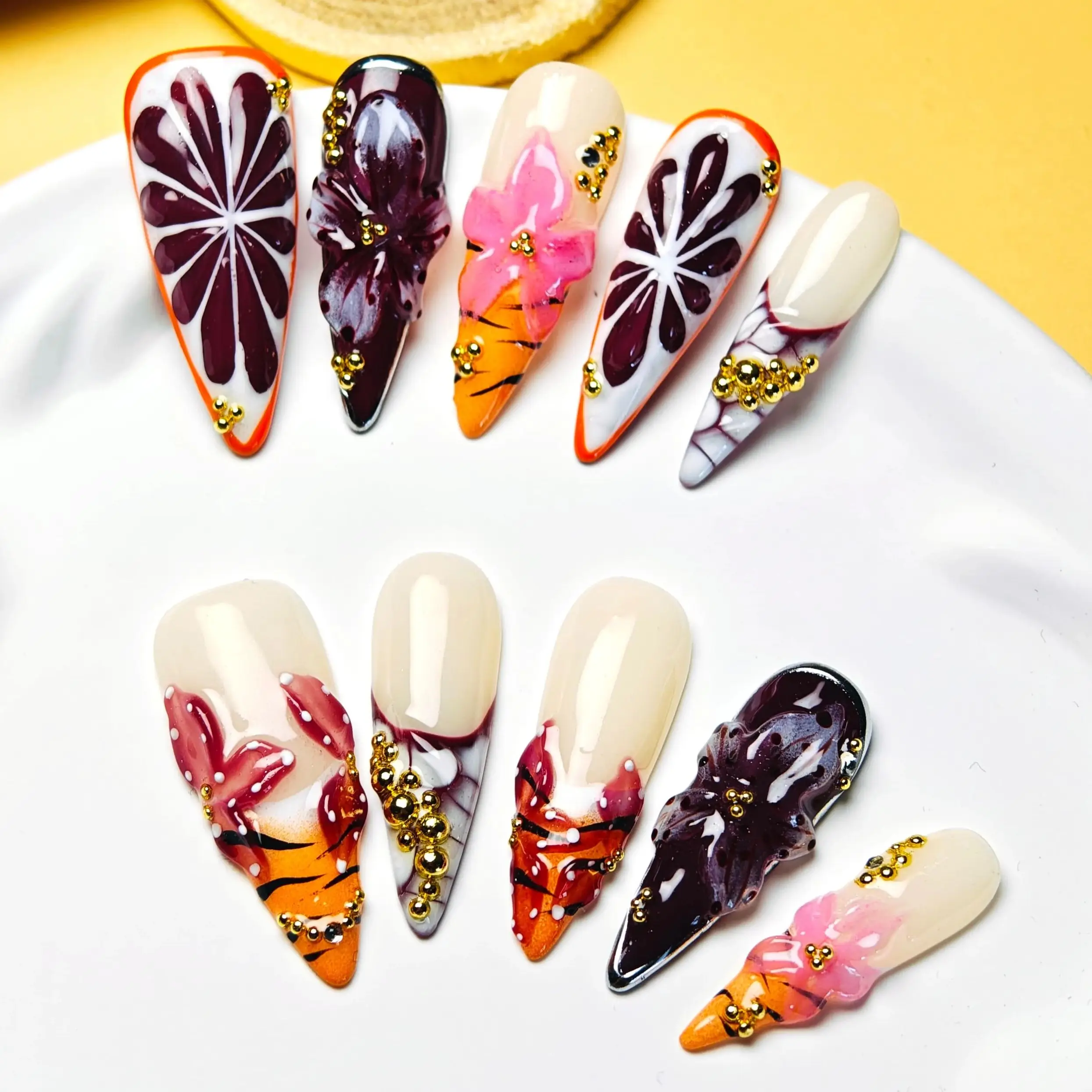 

Handmade Press On Nails Long Stiletto, 3D Flower Fake Nails, Reusable Acrylic False Nails with Gold Beads, Y2K Gothic Manicure