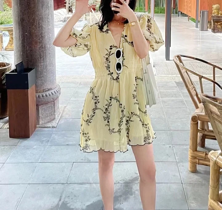 

Women's Dresses Fashion Print V-neck Elastic High Waist New Summer Ladies Puff Sleeve Mini Robe