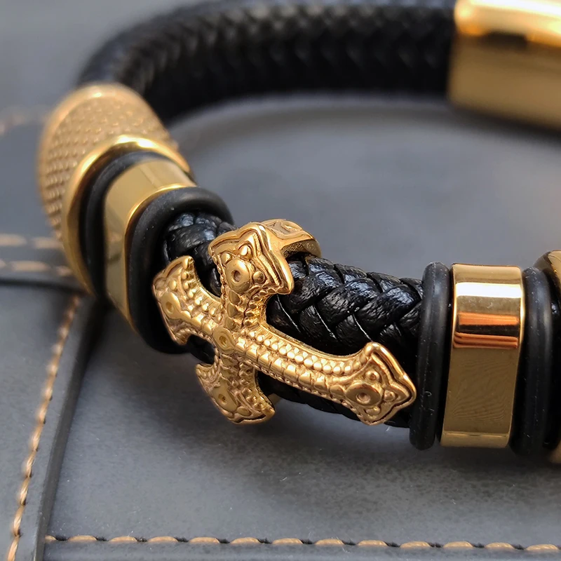 MingAo 2023 Fashion Vacuum Plating Gold Single Layer Cross Leather Bracelet Charm Bracelet Men\'s Hand Jewelry for Women