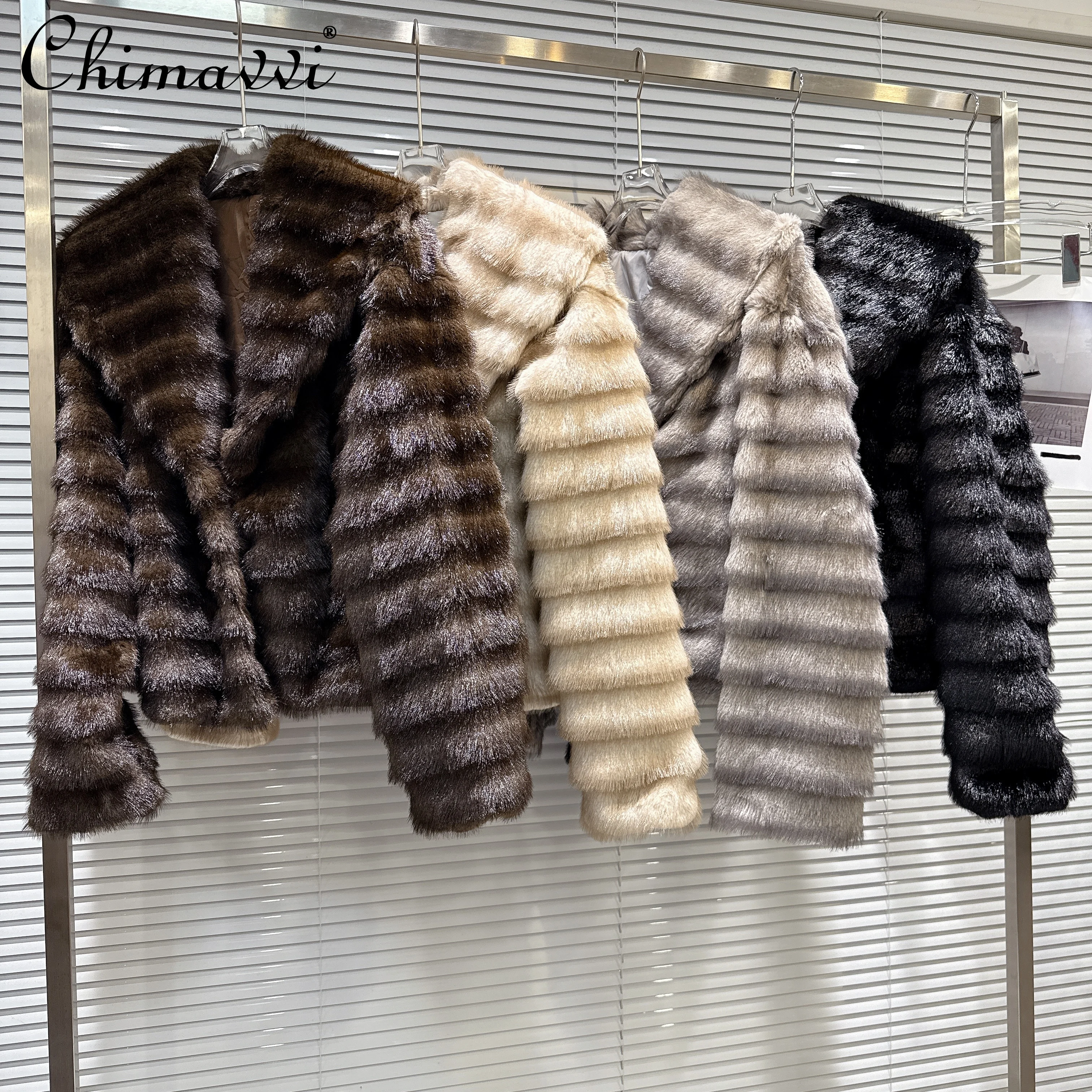 

French Elegant Socialite Faux Fur Coat Turn-Down Collar Wave Pattern Versatile Casual Thick Warm Short Jackets for Women Winter