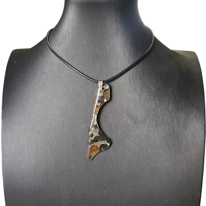 3.4g Seymchan Olive Meteorite manual Pendant Olive Meteorite Natural Olive Meteorite Necklace Pendant Specimen Collection- LB134
