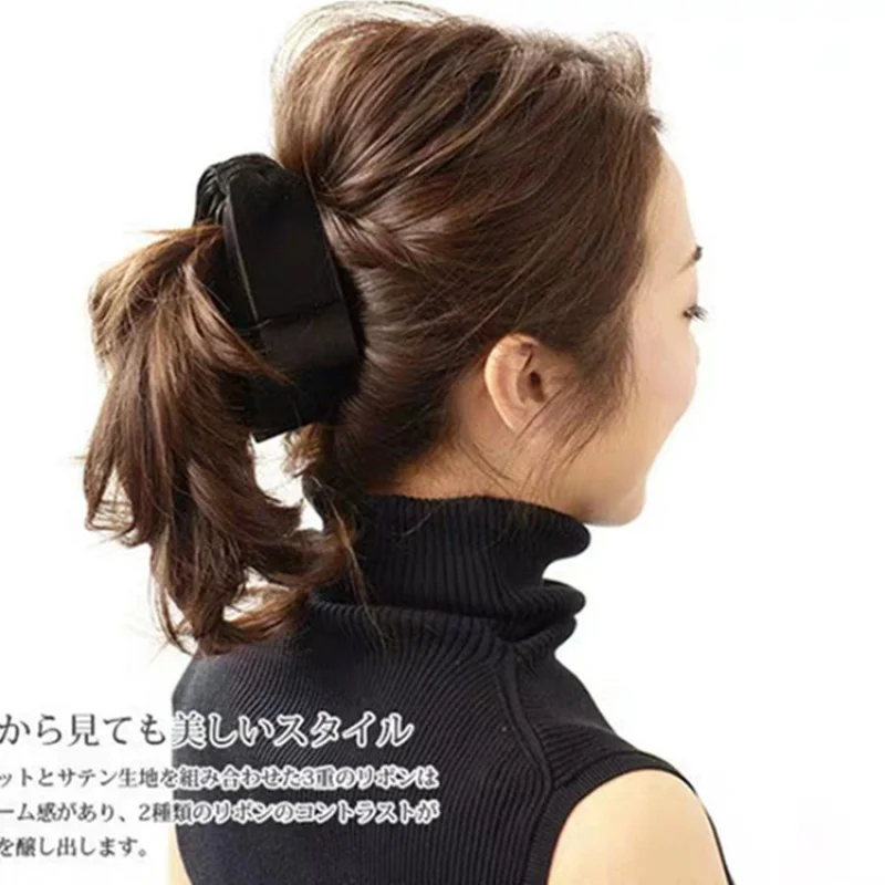 

Winter New South Korea Dongdaemun Vintage Velvet Ribbon Fabric Multilayer Bow Banana Clip Vertical Clip Horsetail Hair Clip