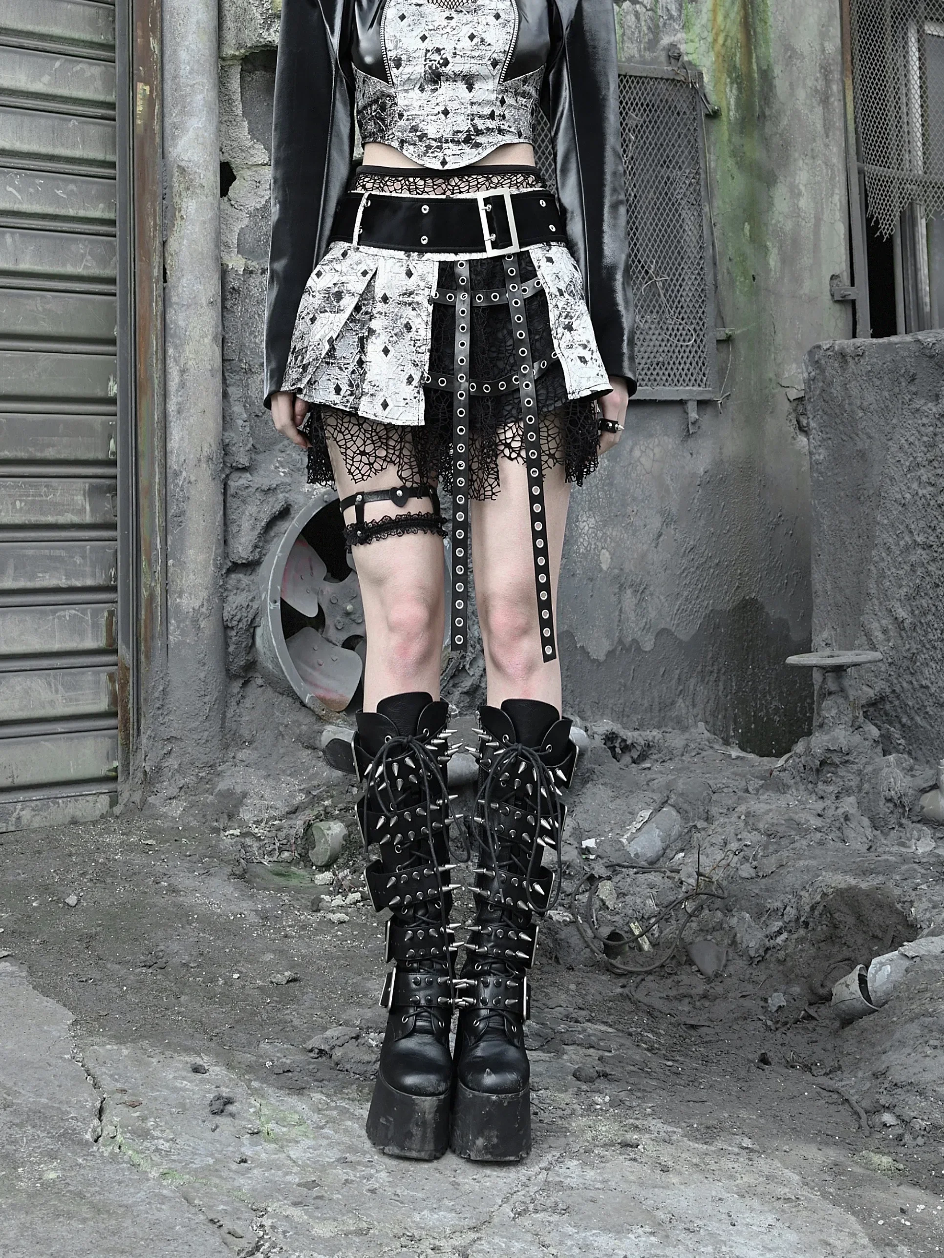 Blood Supply Original Punk PU Lace Pleated Goth Mini Skirt Pants 2023 Hot Girls Y2k Black Empire Short Skirts with Belt