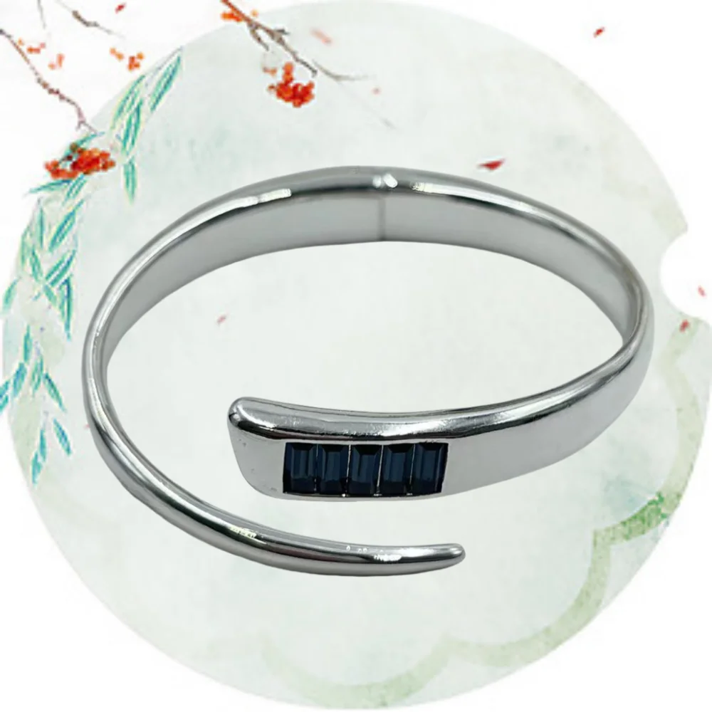 

2025 European punk hip-hop rock metal blue gemstone bracelet, women's accessories, give friends holiday gifts