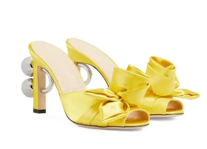 Hot Pink Yellow Satin Flower Peep Toe Slippers Women Metal Ring Ball Strange Block Heel Mules High Heel Sandals Shoes Size 43