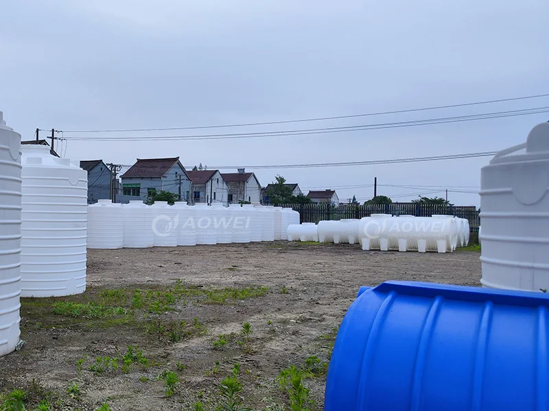 High Quality Plastic Fertilizer Tank PE Plastic Storage Tanks Manufacturers for Sale Plastic Water tank Machine 10000L-35000L