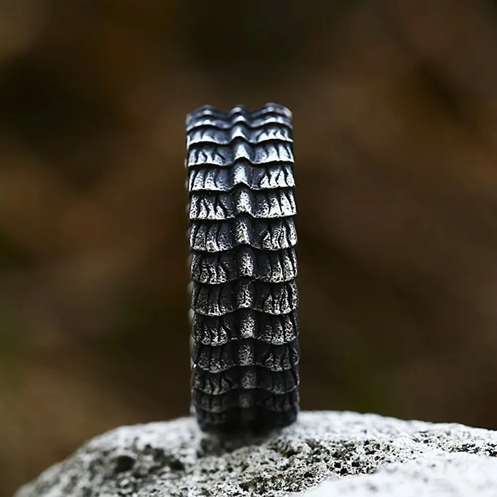 Men's Vintage Dragon Scale Ring 316L Stainless Steel Gothic Punk Band Unisex Oxidized Silver Biker Hip Hop Amulet Jewelry Gift - view 4