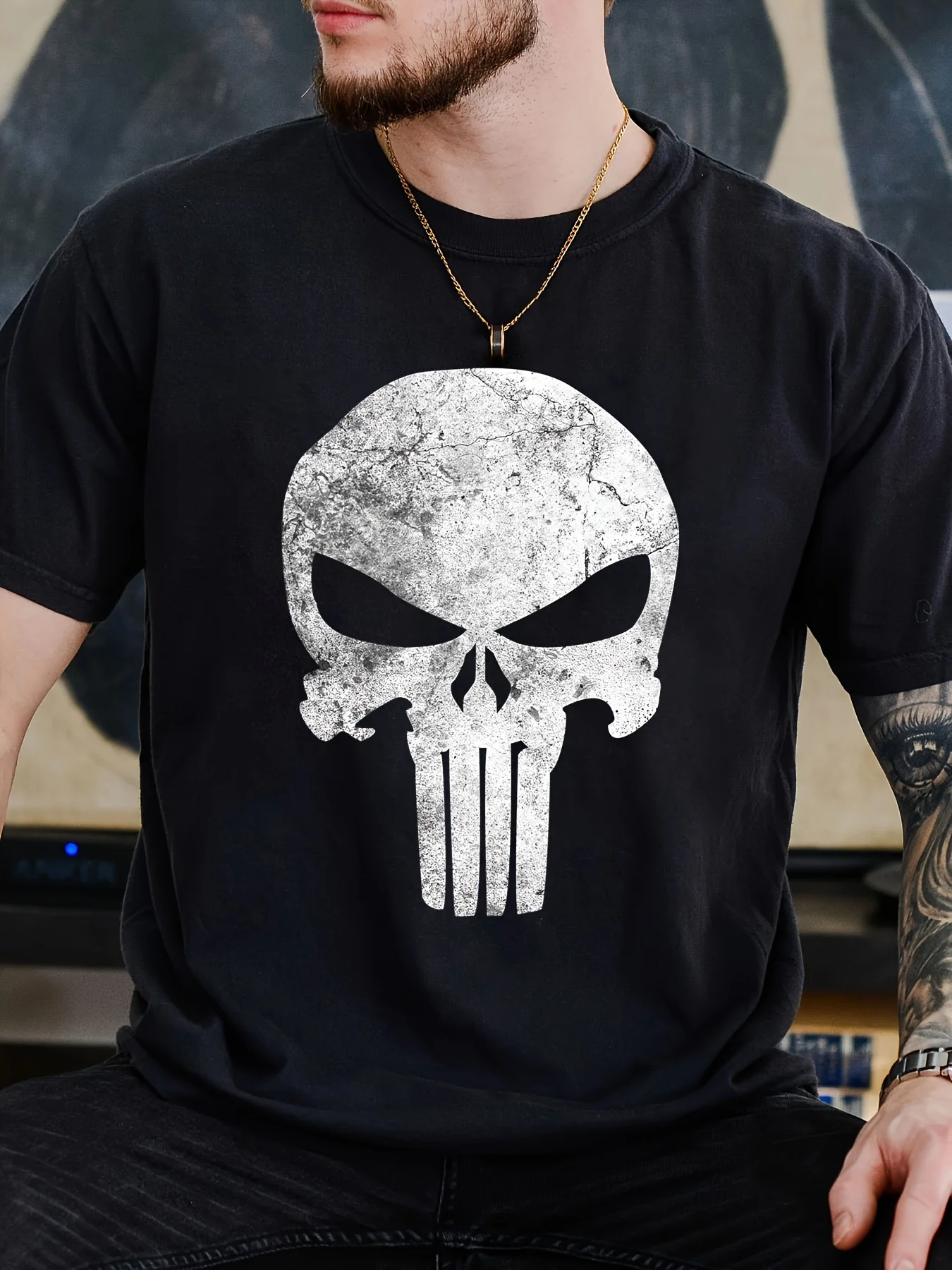 MARVEL Punisher crâne graphique T-Shirt pour hommes en détresse Vintage imprimé col rond maille T-Shirt super-héros Avenger haut à manches courtes