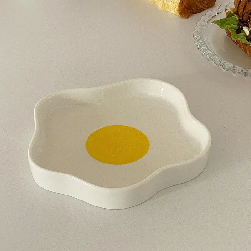 Creative Porcelain Plate Japanese Style Egg Irregular Shape Ceramic Tableware Dessert Cake Snacks Fruit Dishes Kitchen Supplies