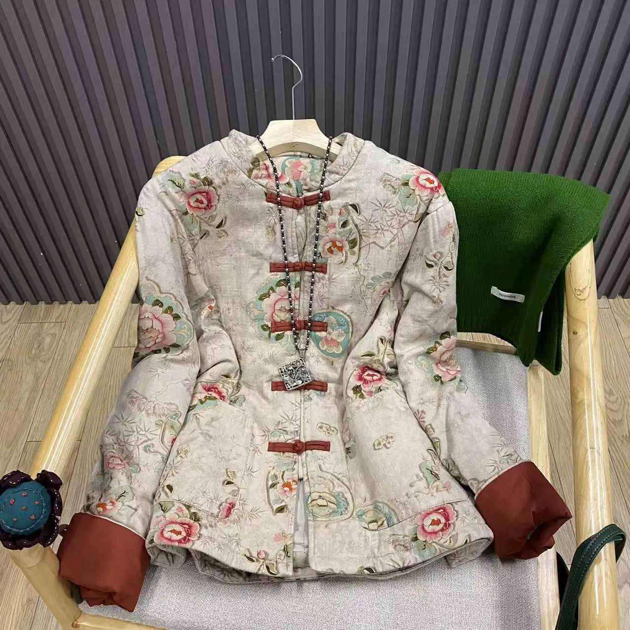 

Осень-зима, новое китайское хлопковое пальто с воротником-стойкой и пуговицами в стиле ретро, женское длинное пальто средней длины в этническом стиле