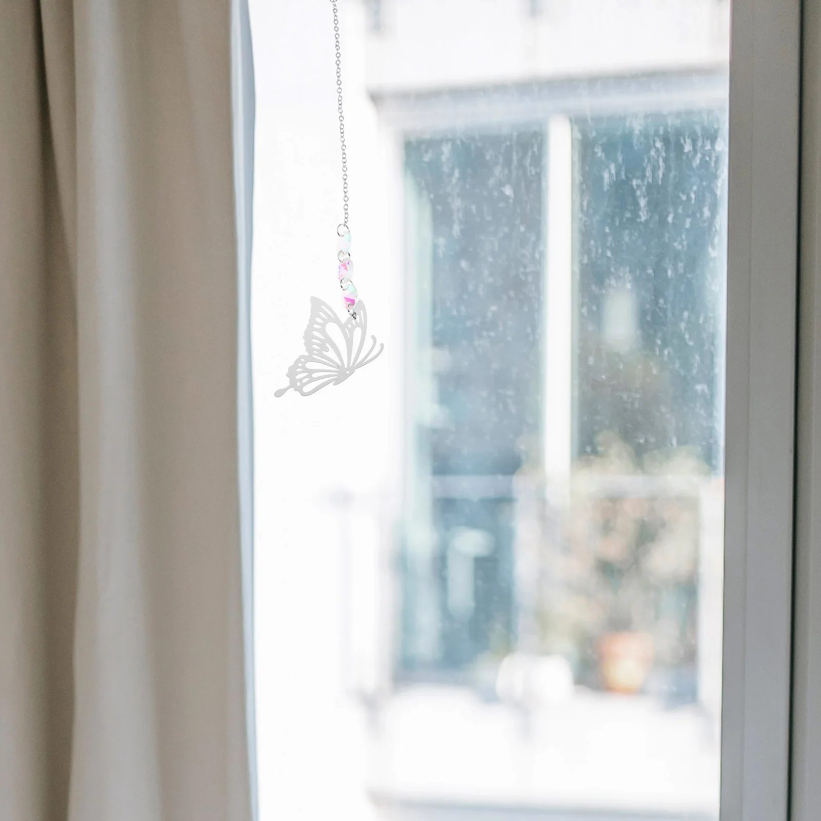 

Butterfly Crystal Sun Catcher Pendant Window Hanging Decor Garden Hanging Ornament Rainbow Light Catcher Indoor Decoration
